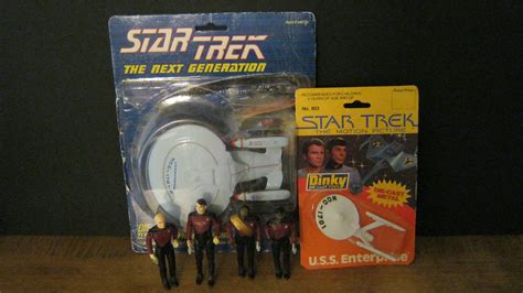 Miscellaneous Star Trek & Star Wars Movie/Television Merchandise - SOLD ...