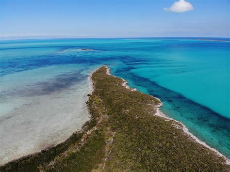 Wild Berry Cay The Berry Islands Bahamas Caribbean Private Islands For Sale