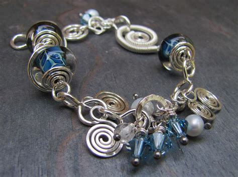 wire work jewelry | Beaded jewelry, Jewelry, Jewelry art