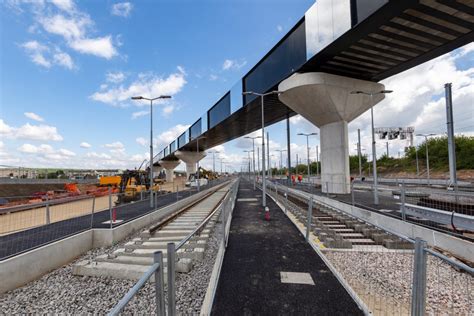 Mantes La Jolie Le Viaduc Rer Eole Fr Le Site Officiel Du