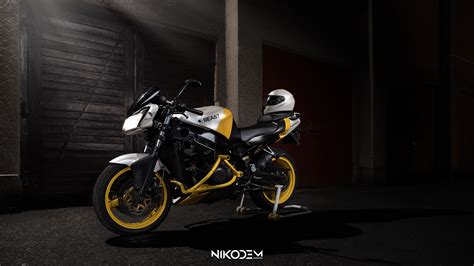 Kawasaki ZX9R Drift Naked Whitegraphic Behance
