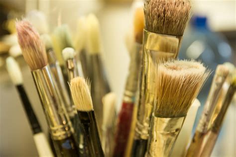 How to clean paint brushes: and keep them in top condition | Homes ...