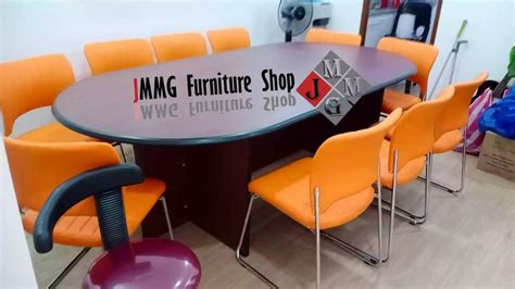 CONFERENCE TABLE WITH WIRE MANAGEMENT JMMG Bentahero