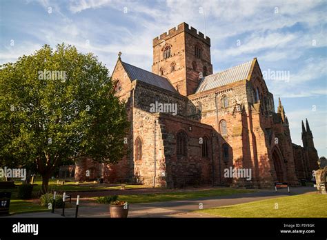 Carlisle Cathedral Carlisle Cumbria England Uk Stock Photo Alamy