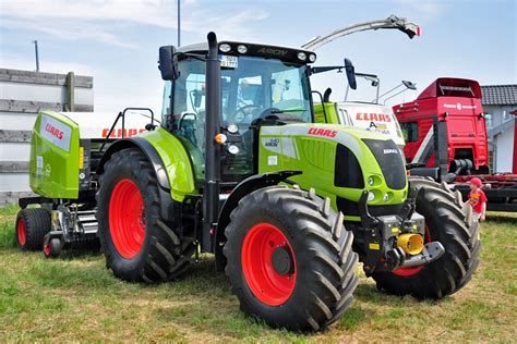 Claas 640 Arion In Odendorf 07 05 2011 Fahrzeugbilder De