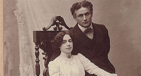 For Harry Houdini’s Wife, Love Was Not a Magic Trick – The Forward