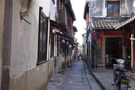 Suzhou Day Tour To Classical Garden And Tongli Water Town