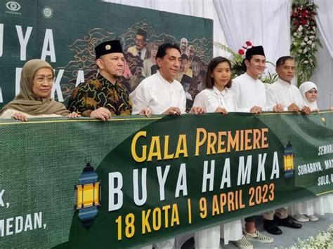 Usai Ziarah Pemain Film Buya Hamka Siap Gelar Gala Premier Di