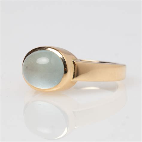 Aquamarine Cabochon Ring | Gump's