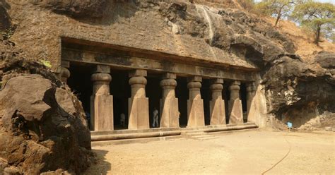 Elephanta Caves - India For You