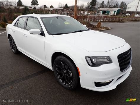 2022 Chrysler 300 Touring L AWD Exterior Photos GTCarLot