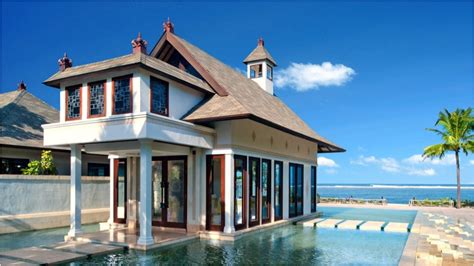 5 majestic Bali's water villas that you can jump into the water from your room