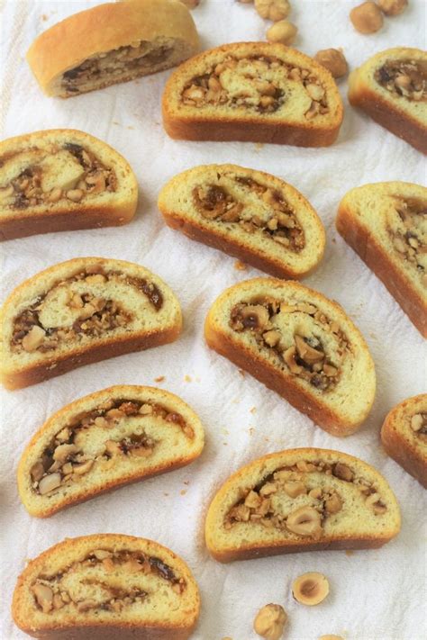 Italian Nut And Jam Rolled Cookies Mangia Bedda Recipe Roll Cookies Jam Cookies Italian