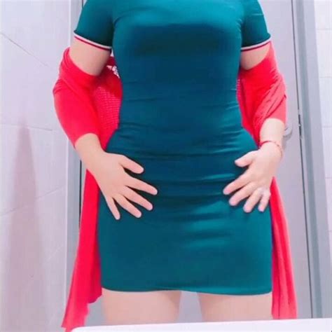 Sexy Secretary With A Big Ass Does A Striptease Show At XHamster