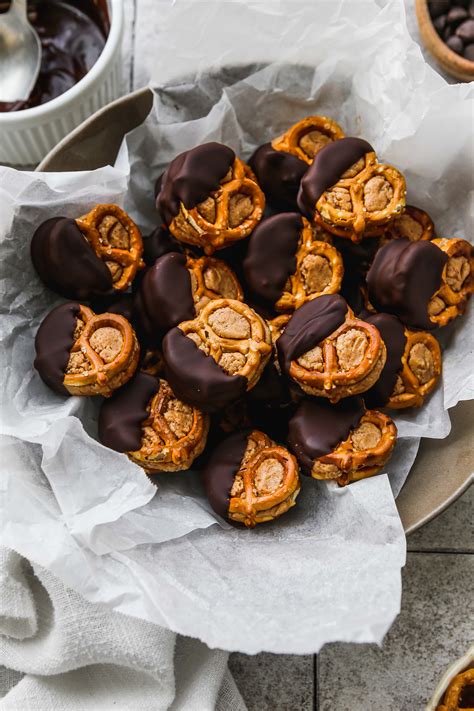 Healthy Peanut Butter Pretzel Bites | Walder Wellness, Dietitian