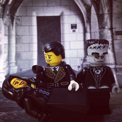 LEGO stories — The Addams Family | Addams family, Family, Lego