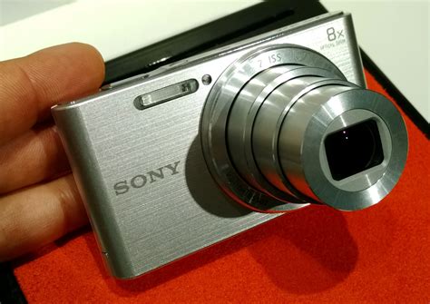 Sony Cyber Shot DSC W830 W810 Hands On Preview