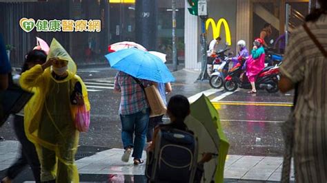 颱風後常見4大疾病 症狀、預防方法一次看！ 台灣健康醫療網 Line Today