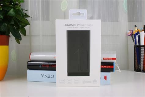 Baterie externă Huawei de 10000 mAh cu SuperCharge - review