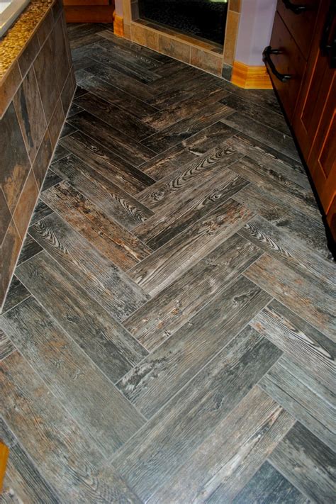 30+ Wood Look Tile Patterns – DECOOMO