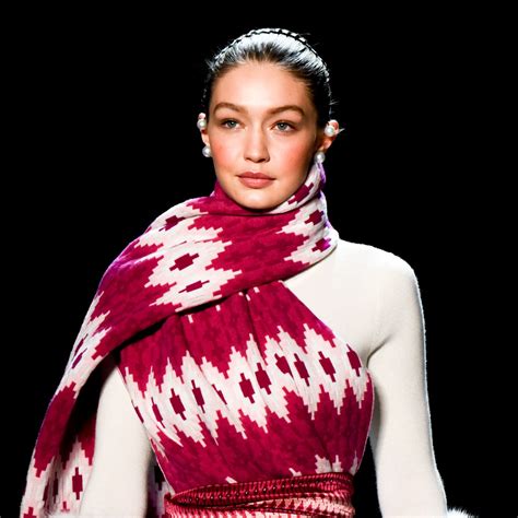 Hypothyroidism | SELF