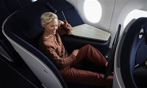 Wayfarer Tv Meet The Airlounge Finnairs Brilliant New Long Haul Business Class Seat Wayfarer