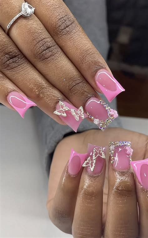 Pin By Tamyia On Fresh Set In Short Acrylic Nails Designs