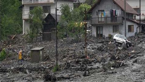 Bosnia Y Serbia Declaran Alerta Ante Inundaciones Noticias Telesur