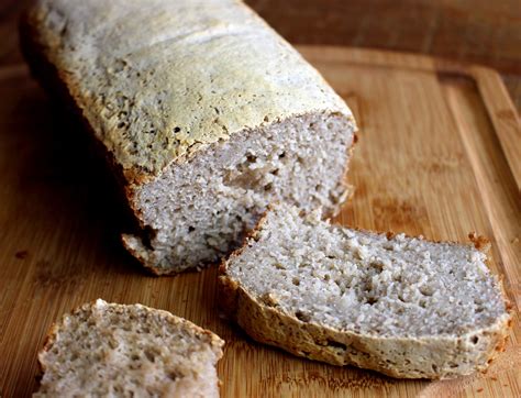 Pain au levain maison sans gluten croûte croustillante et mie