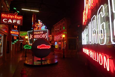 Walk Through Neon: American Sign Museum : r/travel