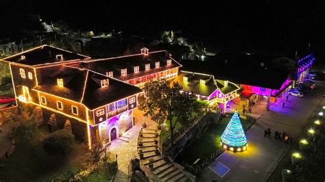 La Navidad Se Enciende A Tope En El Bierzo Desde El Palacio De Canedo