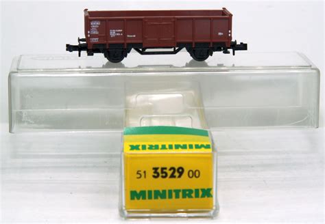 Minitrix 51 3529 00 DB Omm 46 High Car Era IV Red Brown DC N Gauge