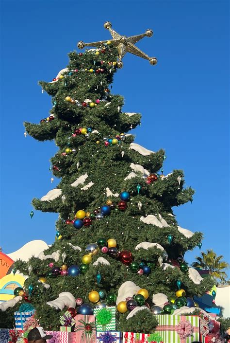 Celebrate Grinchmas & Other Merriment at Universal Studios Hollywood