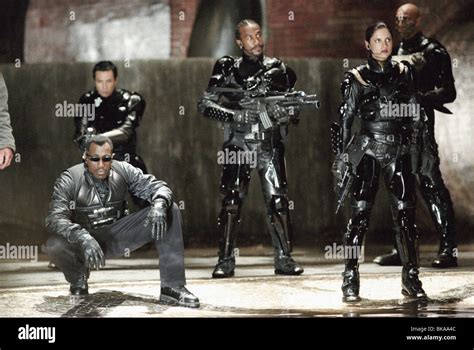 BLADE II (2002) BLADE 2: BLOODLUST (ALT) WESLEY SNIPES, DONNIE YEN ...