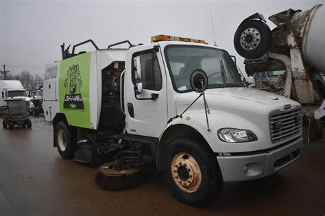 2010 Freightliner M2 106 Sweeper Truck Cummins 250hp Automatic For Sale 22 667 Miles