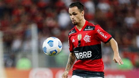 Flamengo Negocia O Retorno De Michael