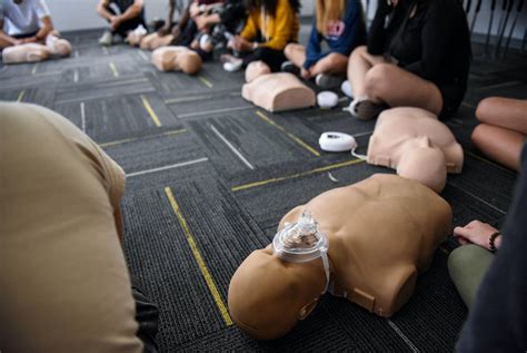 Register For Cpr Hcp Cerfication Toronto Gta Lifeguarding Academy