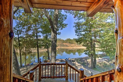 Macks Creek Cabin On 30 Acres Dock Private Lake Evolve