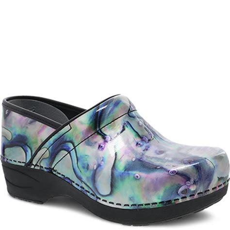 Women's Dansko Nursing Shoes - Family Footwear Center