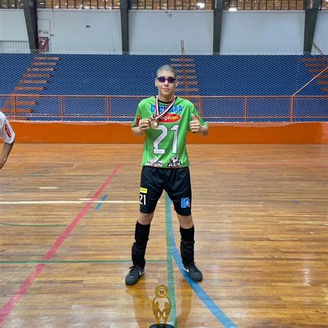 Eduardo Nery O D Goleiro De Futsal Ganha Seu Primeiro T Tulo Por