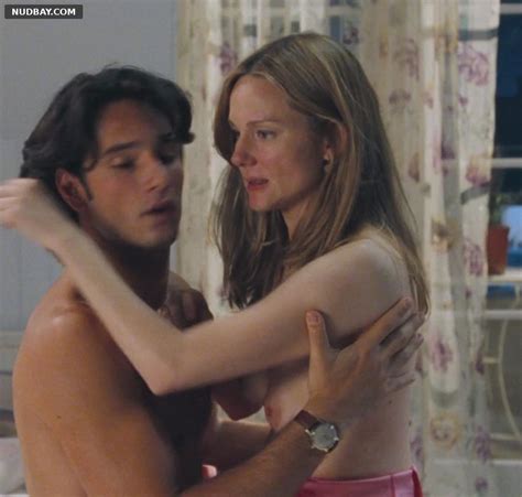 Laura Linney Nude In Love Actually Nudbay