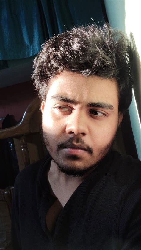 zaid iqbal medium