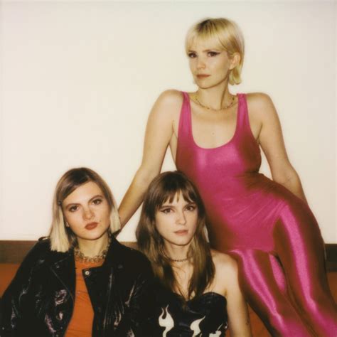 wave darlings automatic    aus  ready