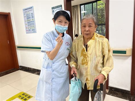 浓情飘香，粽享美好——护理部开展浓情端午，爱在病房系列活动 江西中医药大学第二附属医院