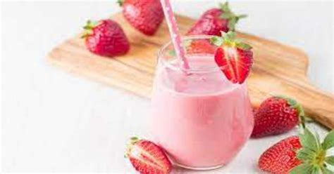 Çilekli smoothie tarifi en güzel ve lezzetli çilekli smoothie nasıl