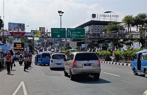 Sejumlah Ruas Tol Arah Jakarta Macet Pagi Ini Okezone Megapolitan