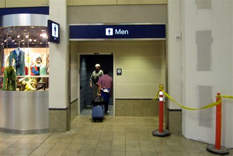 Minneapolis St Paul Msp Airport Larry Craigs Bathroom A Photo On Flickriver