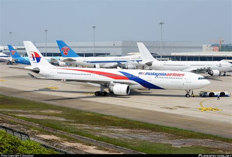 M Mtk Malaysia Airlines Airbus A Photo By Ziyouzizai Id