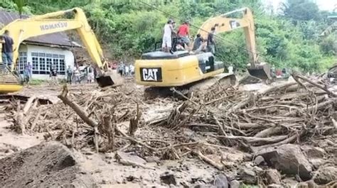 Korban Meninggal Dan Hilang Tanah Longsor Di Gowa Terus Bertambah