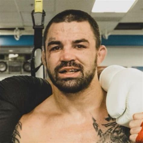 Fight Site Mike Perry reagirao na Diazovu uličnu tučnjavu Ljudi